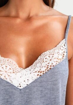 Anna Field SET - Nachtwäsche Set - Off-white/dark Blue 12 Anna Field SET - Nachtwäsche Set - Off-white/dark Blue -Pier One Mode Verkäufe 04e3d1816e4748b4a0e2b5863bfae2f9