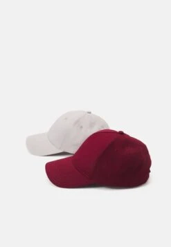 Pier One UNISEX 2 PACK - Cap - Light Grey/berry 10 Pier One UNISEX 2 PACK - Cap - Light Grey/berry -Pier One Mode Verkäufe 0e39235db2624299b18bab214eb1c946