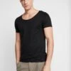 Pier One T-Shirt Basic - Black -Pier One Mode Verkäufe 0eea31b343574c22805801c49a596fe2