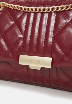 Anna Field Umhängetasche - Bordeaux -Pier One Mode Verkäufe 0f368c8bb45b4523a438728ad63be8e1