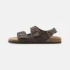 Pier One UNISEX - Riemensandalette - Dark Brown 1 Pier One UNISEX - Riemensandalette - Dark Brown -Pier One Mode Verkäufe 1a7a848effe2485c8d756f7696fd5864