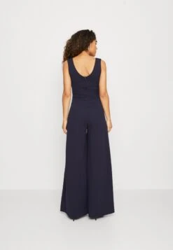 Wal G ASH BELT - Jumpsuit - Navy Blue 10 Wal G ASH BELT - Jumpsuit - Navy Blue -Pier One Mode Verkäufe 1cc334a4d10e47c9a53bd56781d9cdd1