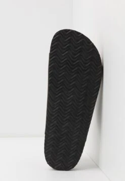 Pier One UNISEX - Hausschuh - Brown -Pier One Mode Verkäufe 23e143c048ee4fd8b5e22a3556ccfbfb