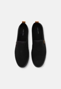 Pier One UNISEX - Slipper - Black -Pier One Mode Verkäufe 2abe2a963f374e4bb5bba53a0d6fd6b0