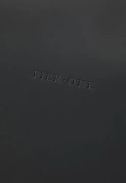 Pier One UNISEX - Weekender - Black -Pier One Mode Verkäufe 39fdb5f7c20b4ea7b31fc65b27656f6d