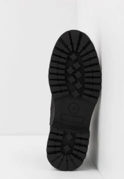 Pier One UNISEX - Stiefelette - Black -Pier One Mode Verkäufe 3cdd5d0e98464557b3e6ff10c0d3bf9c