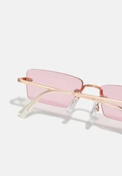Pier One UNISEX - Sonnenbrille - Pink -Pier One Mode Verkäufe 3e6ed7f7a5ba4dd28ea377d79d7d0a3b