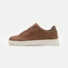 Pier One UNISEX - Sneaker Low - Cognac -Pier One Mode Verkäufe 466ac211203c4308bbd1a6e05b9736ef
