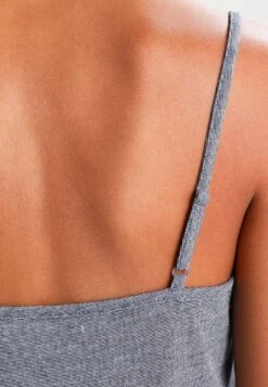 Anna Field SET - Nachtwäsche Set - Off-white/dark Blue 11 Anna Field SET - Nachtwäsche Set - Off-white/dark Blue -Pier One Mode Verkäufe 49d51a315b42407db76066305cc81b2a