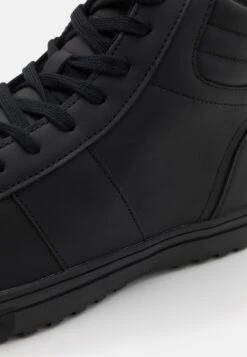 Pier One Sneaker High - Black 13 Pier One Sneaker High - Black -Pier One Mode Verkäufe 4b78c9f9b870432a8e692c1b853c99c2