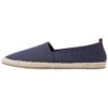 Pier One RENA ESPADRILLE UNISEX - Espadrille - Dark Blue -Pier One Mode Verkäufe 4bd2633fb9234c6a86868c53417b953a