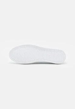 Pier One UNISEX - Slipper - White -Pier One Mode Verkäufe 559e8b1dcc1146f4ac3228e64e6c8bdb