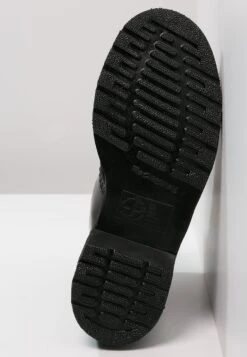 Dr. Martens 1460 - Schnürstiefelette - Mono Black 12 Dr. Martens 1460 - Schnürstiefelette - Mono Black -Pier One Mode Verkäufe 5b2086b3c56741e39ee37b2f420612f4