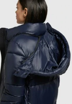 Khujo MELONA SHINY - Wintermantel - Dunkelblau 12 Khujo MELONA SHINY - Wintermantel - Dunkelblau -Pier One Mode Verkäufe 5d2953355d164bc2a5b7aaa2c77788aa