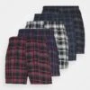Pier One 5 PACK - Boxershorts - Black /dark Blue /dark Green -Pier One Mode Verkäufe 67b1fc9b7b794ef8884c4a69cb3b9c60