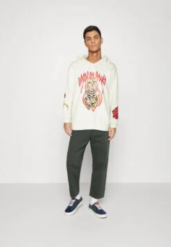 Pier One Mode Verkäufe -Pier One Mode Verkäufe 68558a69ae8d4bd5bfd19b6aa0c52eda