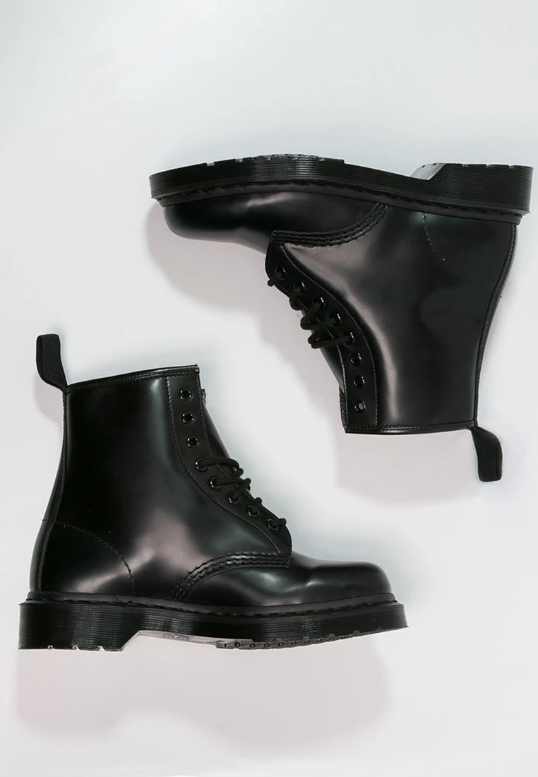 Dr. Martens 1460 - Schnürstiefelette - Mono Black 4 Dr. Martens 1460 - Schnürstiefelette - Mono Black – Bild 2