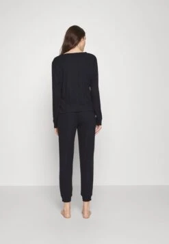 Anna Field Pyjama - Black -Pier One Mode Verkäufe 71c35230fad24abe82ec3278ccc6f57b