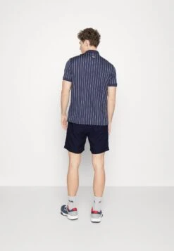 Fila LEON - Kurze Sporthose - Navy -Pier One Mode Verkäufe 7eacfed5de6c4de1b8827ad455e2466f