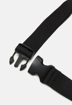 Pier One UNISEX - Gürteltasche - Black -Pier One Mode Verkäufe 80cb2f0fe0cb40f6b34e6a262ef72974