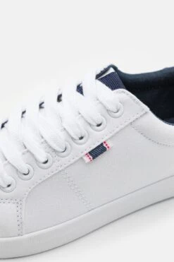 Pier One Sneaker Low - White -Pier One Mode Verkäufe 8c95685700f845bf82458695fc2d40fb