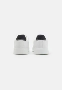Pier One UNISEX - Sneaker Low - White 10 Pier One UNISEX - Sneaker Low - White -Pier One Mode Verkäufe 93389823d7c54ea3baab2e6817d7366e