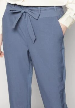 Kaffe JILLIAN BELT PANTS - Stoffhose - Vintage Indigo -Pier One Mode Verkäufe 95f3fae7222745d4930cbff891b423cd