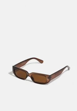 Pier One UNISEX - Sonnenbrille - Black 13 Pier One UNISEX - Sonnenbrille - Black -Pier One Mode Verkäufe 97fc97cbde6d4221b38311d4cb048e33