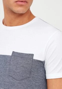 Indicode Jeans IDMORLER - T-Shirt Print - Off-white 11 Indicode Jeans IDMORLER - T-Shirt Print - Off-white -Pier One Mode Verkäufe a476129a8a524809a5c32a5e48848323