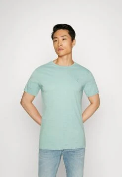 Pier One 5 PACK - T-Shirt Basic - Mottled Blue/light Green/off-white -Pier One Mode Verkäufe a860309a8a4e4663bcbed72cc86372f3