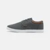 Pier One UNISEX - Sneaker Low - Grey -Pier One Mode Verkäufe cc86d06e2b1b4093a6b997ba1b0bda84