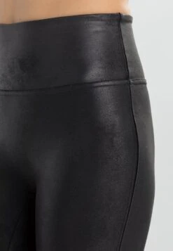 Spanx FAUX LEATHER LEGGINGS - Leggings - Strümpfe - Black 11 Spanx FAUX LEATHER LEGGINGS - Leggings - Strümpfe - Black -Pier One Mode Verkäufe ccc5aa5e0e7c4ad190daadadc5078720