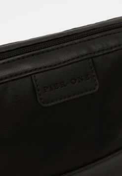 Pier One Kosmetiktasche - 802 - Black -Pier One Mode Verkäufe cf12d478a183443c857f16359a1e1e13