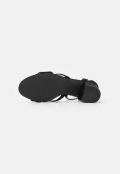 LEATHER WIDE FIT - Riemensandalette - Black -Pier One Mode Verkäufe d01fa3b7e2db44428a41d41757549389