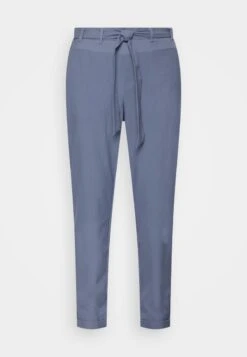 Kaffe JILLIAN BELT PANTS - Stoffhose - Vintage Indigo -Pier One Mode Verkäufe d0595a4990fa44a782f3d654e2fafffb