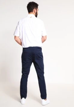 Pier One SLIM FIT CHINO - Chino - Dark Blue 10 Pier One SLIM FIT CHINO - Chino - Dark Blue -Pier One Mode Verkäufe d781d37eda76425a93e9a0a3b37f56fe