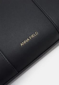 Anna Field AWH-E754 / 502 - BLUE - Notebooktasche - Black 11 Anna Field AWH-E754 / 502 - BLUE - Notebooktasche - Black -Pier One Mode Verkäufe d935dd68b2804a94abea5f57491bf5c1