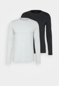 Pier One 2 PACK - Langarmshirt - Light Blue/dark Blue 13 Pier One 2 PACK - Langarmshirt - Light Blue/dark Blue -Pier One Mode Verkäufe dc80738cde5f4337a9bcdc73cf9d8dc9