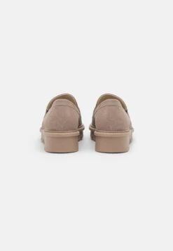 COMFORT LEATHER - Slipper - Taupe 11 COMFORT LEATHER - Slipper - Taupe -Pier One Mode Verkäufe dcd0694ba4a14bb08f68c03cf4b14232