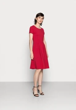 Anna Field Jerseykleid - Red -Pier One Mode Verkäufe dd3543f3060242bb9973932ad739dd89 1