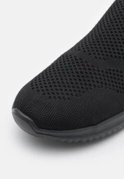 Pier One Slipper - Black -Pier One Mode Verkäufe e2c682b9701f4c84a77f1a95a1f5aad5