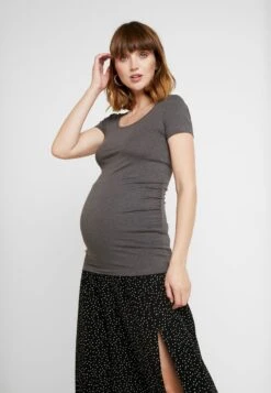 2 PACK - T-Shirt Basic - Dark Gray/black 10 2 PACK - T-Shirt Basic - Dark Gray/black -Pier One Mode Verkäufe ef9773ecc6074f73a958b52d3b7df616