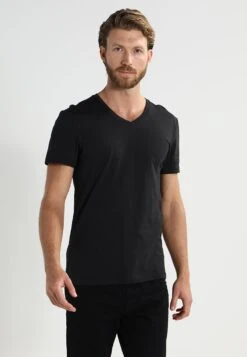 Pier One 2 PACK - T-Shirt Basic - Black 10 Pier One 2 PACK - T-Shirt Basic - Black -Pier One Mode Verkäufe f5ae58d798ac495dae21da6170c2b2ec