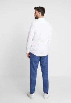 Pier One 2 PACK - Businesshemd - White -Pier One Mode Verkäufe fe3882eaf28b48838ea76cbb4b0ad904